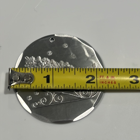 1987 Sleigh Ornament - Wendell August Forge - Picture 5 of 6